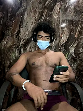 rony6663 online show from 10/14/25, 01:28