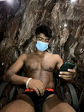 rony6663 online show from 10/18/25, 10:17