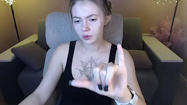 Ritaneer online show from 12/25/24, 09:13