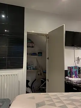 TEMPTING-TAMMY online show from 03/09/26, 06:17