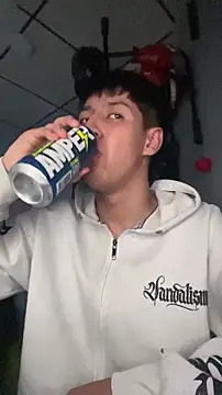 Snapshot of Stiven_017 chatting on 02/07/26, 01:02 Stiven 017 online show from 02/07/26, 01:02