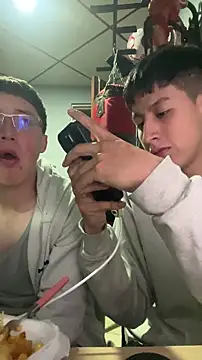 Snapshot of Stiven_017 chatting on 02/21/26, 02:24 Stiven 017 online show from 02/21/26, 02:24