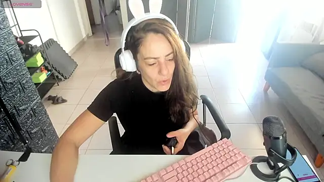 jessiburningheels online show from 03/17/25, 01:50