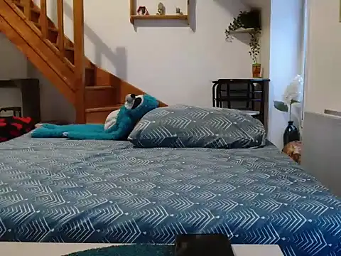 Lauzo21 online show from 11/10/25, 06:29