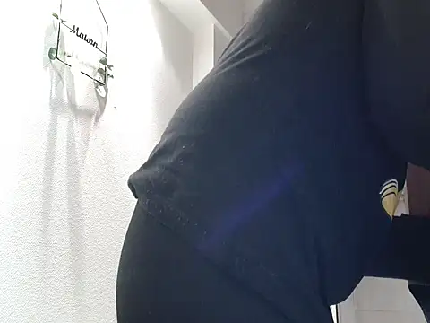 Lauzo21 online show from 04/13/26, 02:59