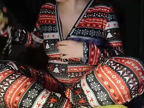 Lauzo21 online show from 12/19/25, 06:27