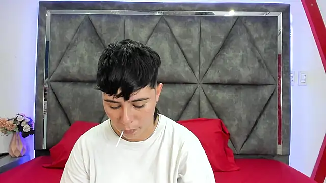 AbbySmiitth  online show from 04/13/26, 09:19