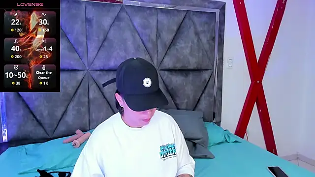 AbbySmiitth  online show from 10/16/25, 12:13