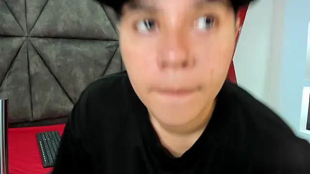 AbbySmiitth  online show from 02/04/26, 10:27