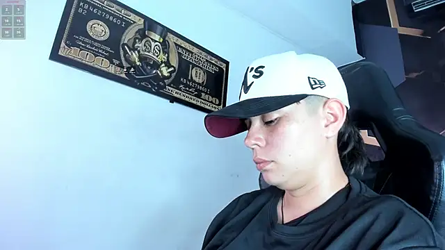 AbbySmiitth  online show from 10/28/25, 07:24