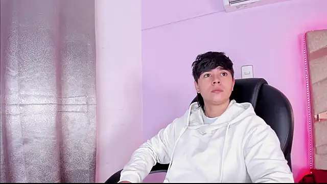 AbbySmiitth  online show from 03/18/25, 03:12