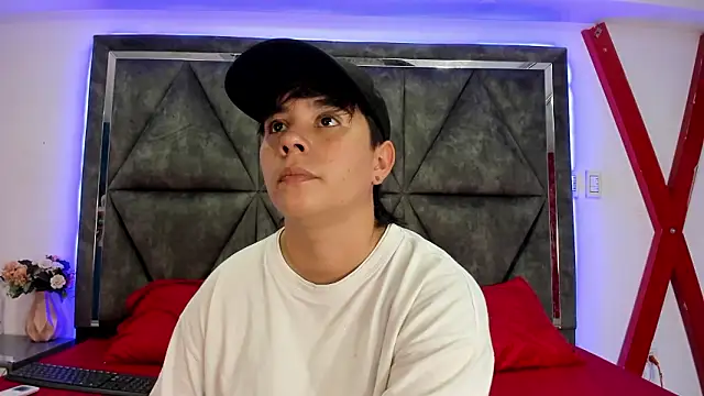 AbbySmiitth  online show from 02/17/26, 06:38