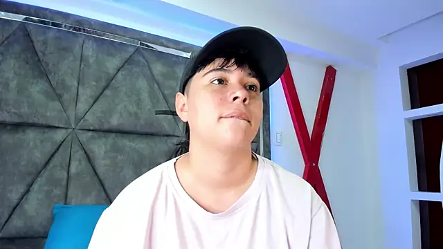 AbbySmiitth  online show from 04/17/26, 10:45