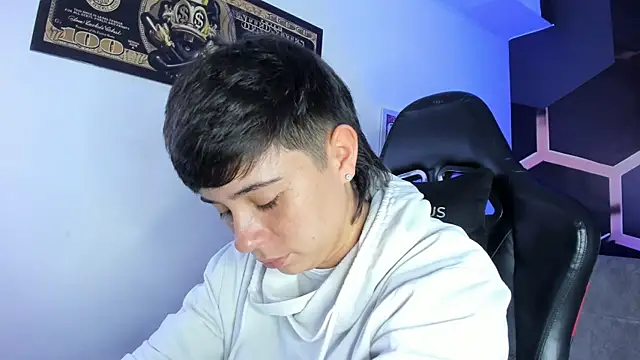 AbbySmiitth  online show from 09/16/25, 07:04