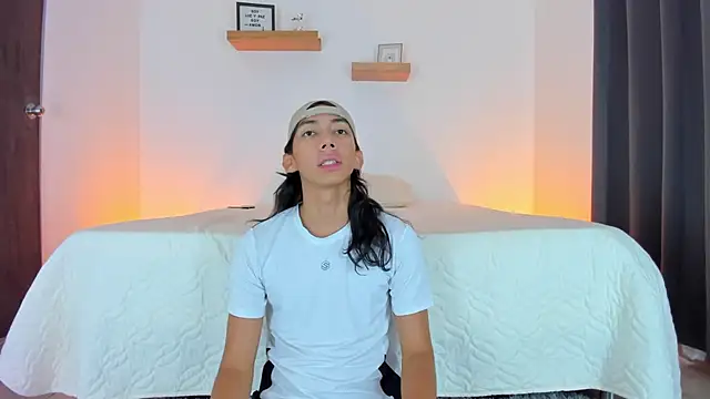 serge 7 online show from 03/06/25, 06:48