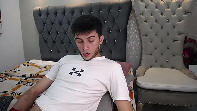 Snapshot of MrWilliseo chatting on 03/15/25, 10:55 MrWilliseo online show from 03/15/25, 10:55