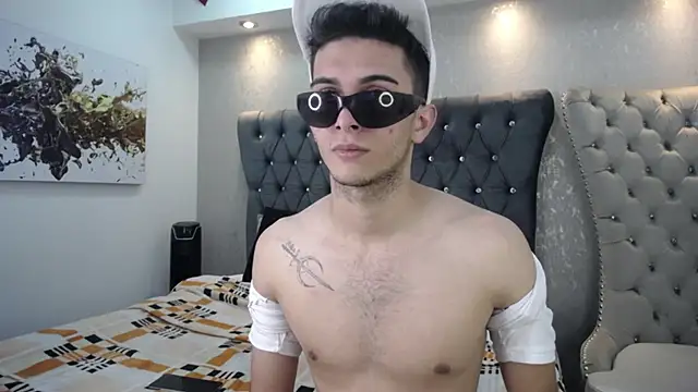 Snapshot of MrWilliseo chatting on 03/03/25, 07:17 MrWilliseo online show from 03/03/25, 07:17