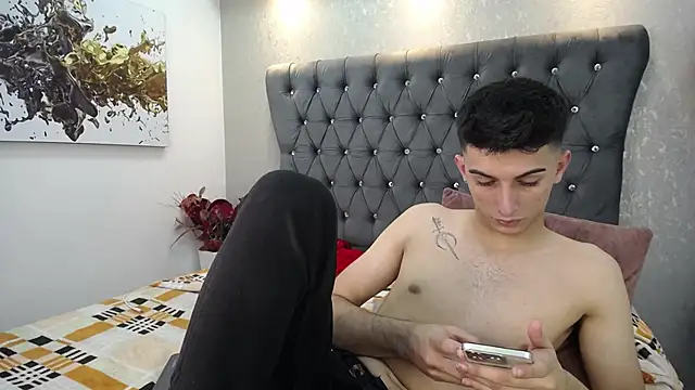 Snapshot of MrWilliseo chatting on 02/22/25, 01:33 MrWilliseo online show from 02/22/25, 01:33