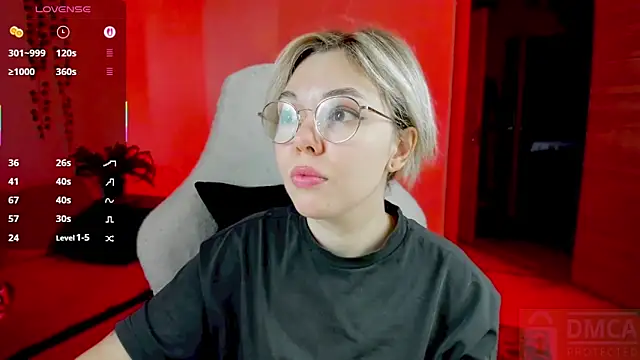 whoa-hoa-hoa-hoa-hoa online show from 10/21/25, 10:36