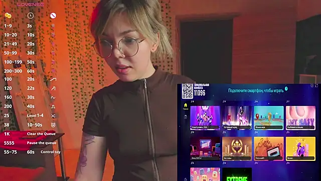 whoa-hoa-hoa-hoa-hoa online show from 03/24/26, 06:52