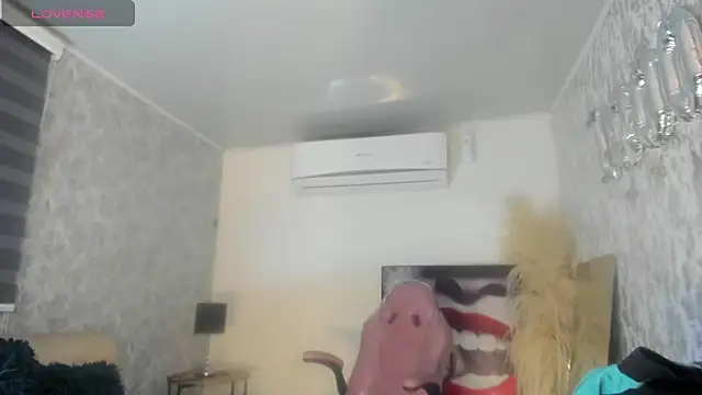 KENDER21  online show from 11/27/25, 07:58