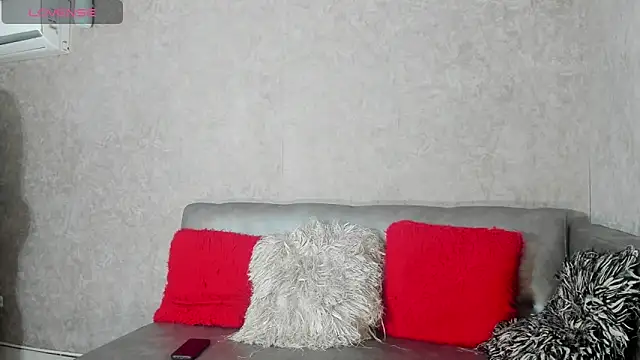 KENDER21  online show from 11/26/25, 09:37