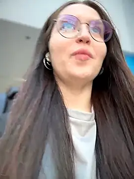 meow girl online show from 03/30/26, 09:55