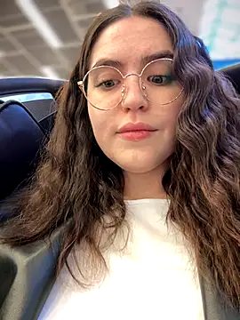 meow girl online show from 11/14/25, 08:18