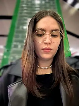 meow girl online show from 12/05/25, 09:19