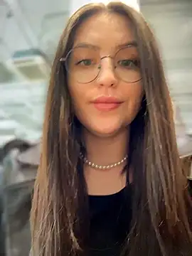 meow girl online show from 03/11/26, 10:42