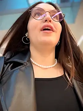 meow girl online show from 03/27/26, 03:57