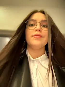 meow girl online show from 02/28/26, 11:10