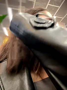 meow girl online show from 11/07/25, 10:53