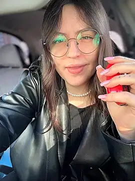 meow girl online show from 02/23/26, 10:05