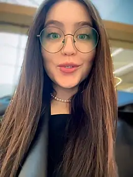 meow girl online show from 03/13/26, 10:42