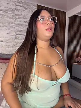 MadisonHunter2024 online show from 02/10/26, 07:46