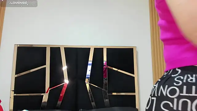 Snapshot of yahaira_ chatting on 02/10/26, 01:32 yahaira online show from 02/10/26, 01:32