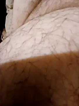 ADAMWILBY34 online show from 11/05/25, 09:07