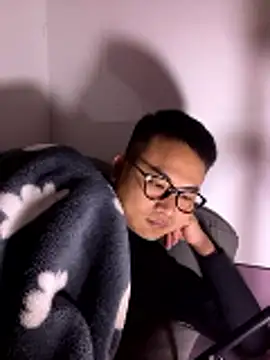 lixiaoshuai8 online show from 01/08/26, 03:18