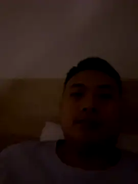 lixiaoshuai8 online show from 12/22/25, 02:39