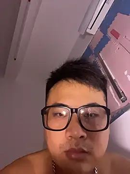 Snapshot of lixiaoshuai8 chatting on 10/09/25, 06:58 lixiaoshuai8 online show from 10/09/25, 06:58