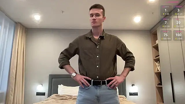 cute mark online show from 11/12/25, 01:37