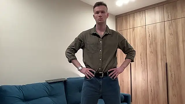 cute mark online show from 04/18/26, 07:40