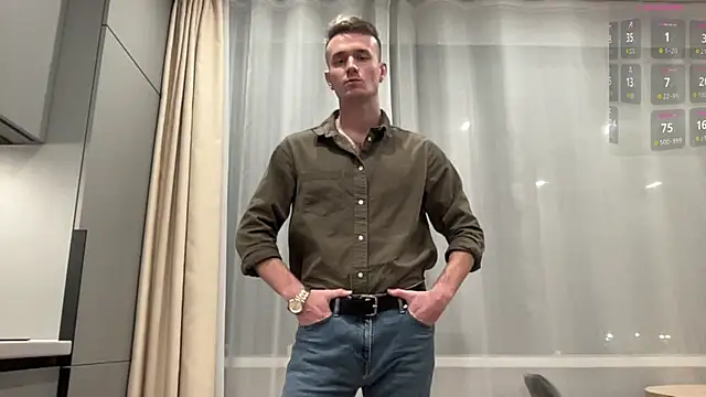 cute mark online show from 11/21/25, 03:16