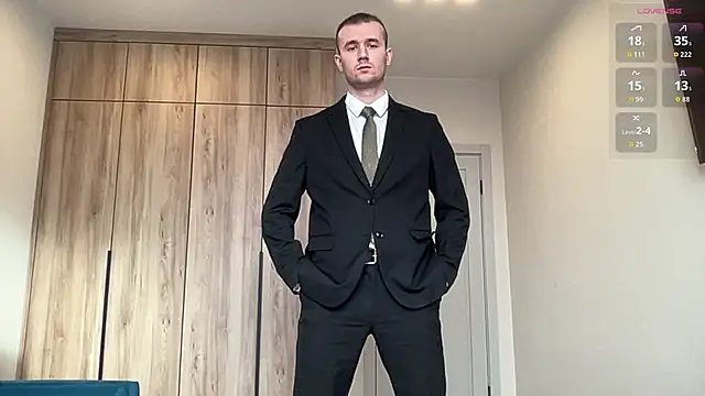 cute mark online show from 02/12/26, 11:32