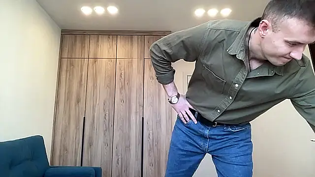 cute mark online show from 03/28/26, 05:30