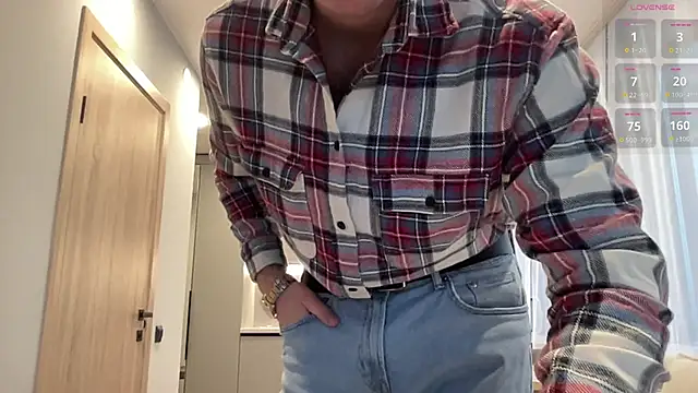 cute mark online show from 12/05/25, 06:56