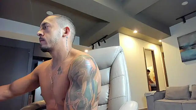 Maximo Marcelo online show from 10/16/25, 11:46