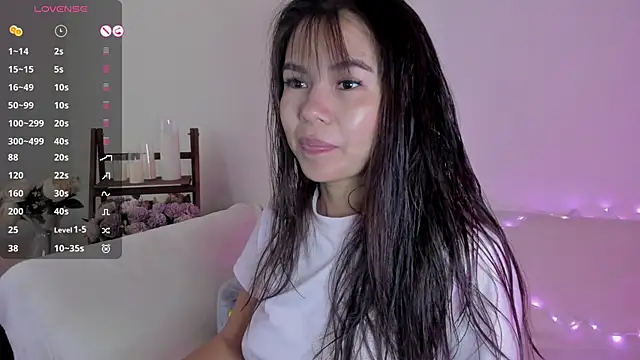 moonlight8  online show from 09/30/25, 11:27