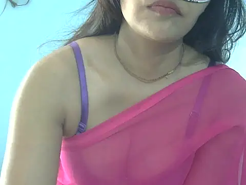 Snapshot of Nehasingh2024 chatting on 03/17/26, 07:44 Nehasingh2024 online show from 03/17/26, 07:44